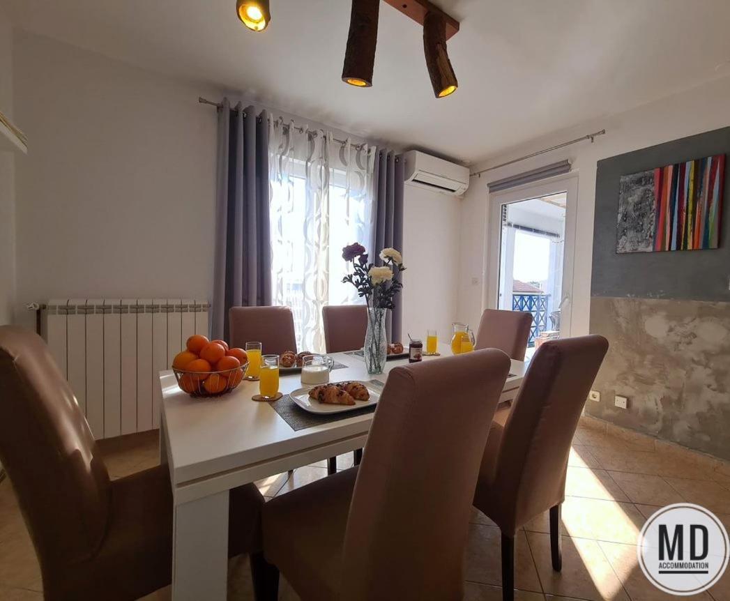 Apartment Valery พูลา ภายนอก รูปภาพ
