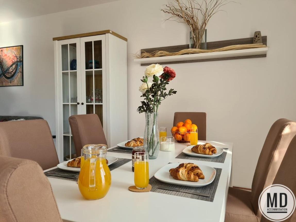 Apartment Valery พูลา ภายนอก รูปภาพ